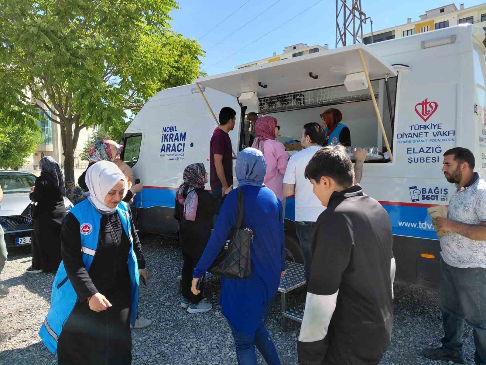 ELAZIĞ’A TDV TARAFINDAN YENİ BİR MOBİL HİZMET ARACI KAZANDIRILDI