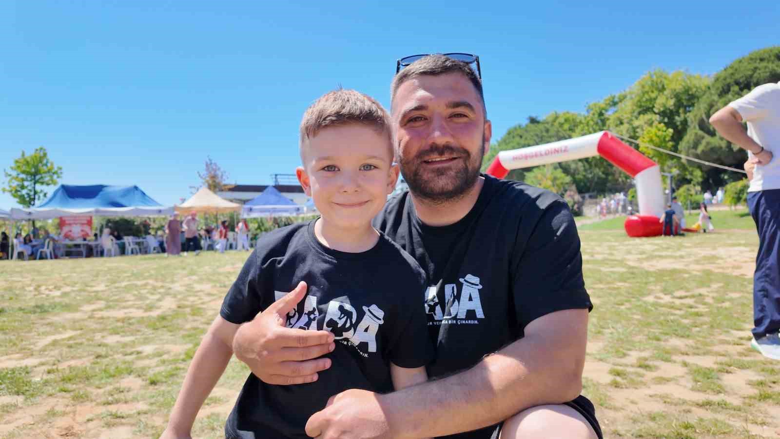 KARTAL’DA BABALAR GÜNÜ’NDE BABALAR VE ÇOCUKLAR KIYASIYA YARIŞTI