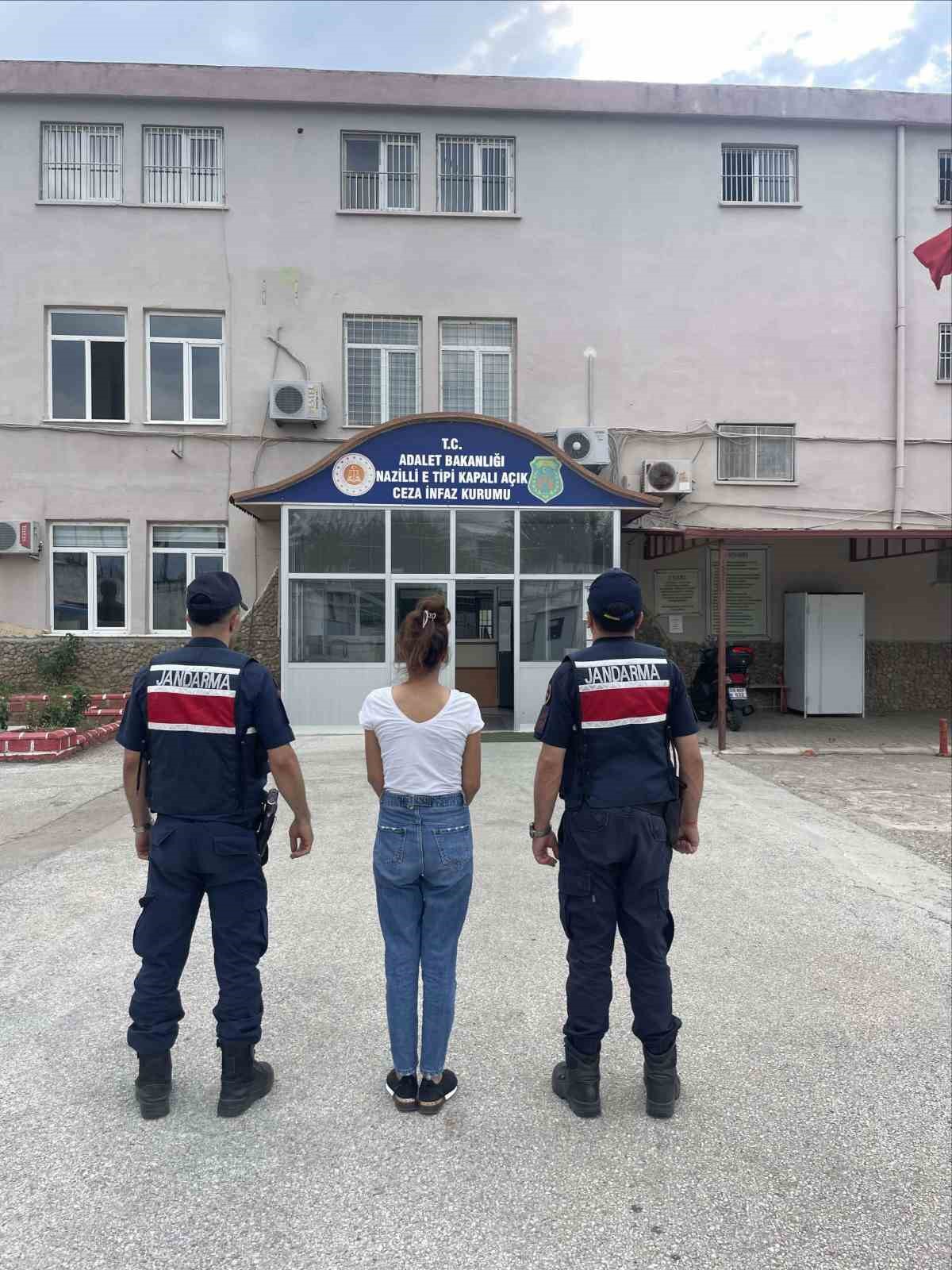 NAZİLLİ’DE 16 YIL HAPİS CEZASI İLE ARANAN HÜKÜMLÜ YAKALANDI