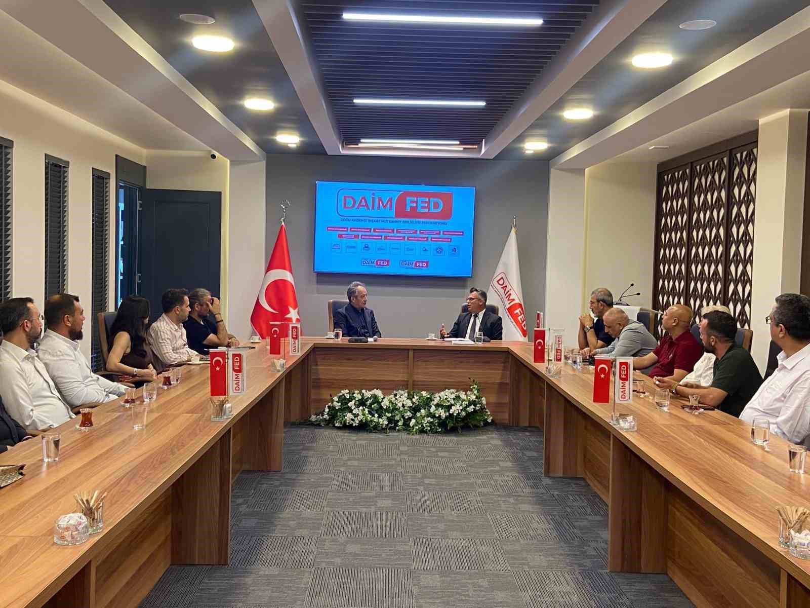 DAİMFED AKADEMİK ÇALIŞMA KOMİSYONU BAŞKANLIĞINA DOÇ. DR. İLYAS SARIBAŞ ATANDI
