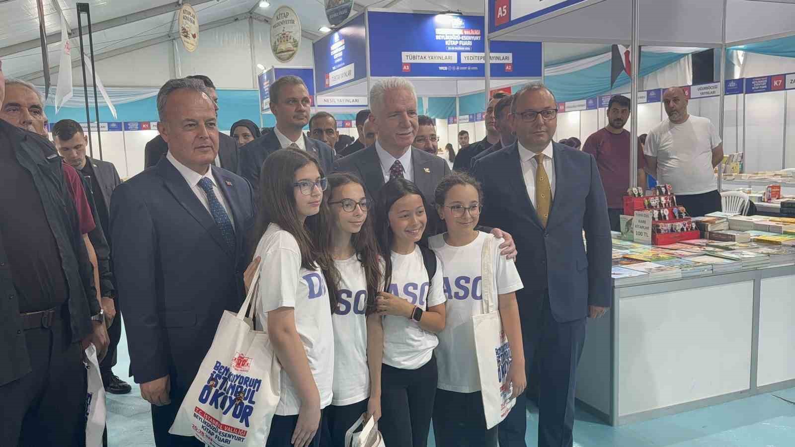 İSTANBUL VALİLİĞİ KİTAP FUARI BEYLİKDÜZÜ’NDE KAPILARINI AÇTI