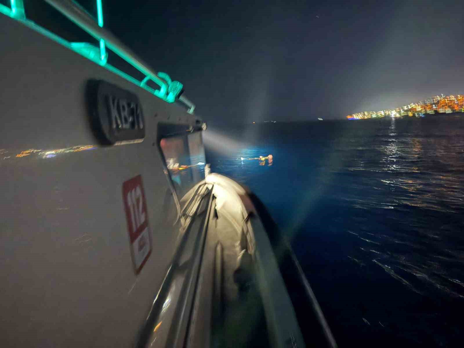 BODRUM’DAN YUNANİSTAN ADALARINA YÜZEREK KAÇMAYA ÇALIŞIRKEN YAKALANDI