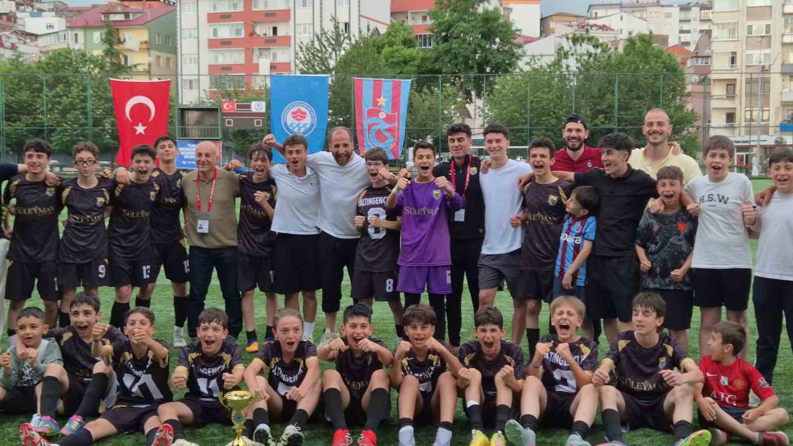 U13 TRABZON ŞAMPİYONU ALTIN GENÇLİK OLDU