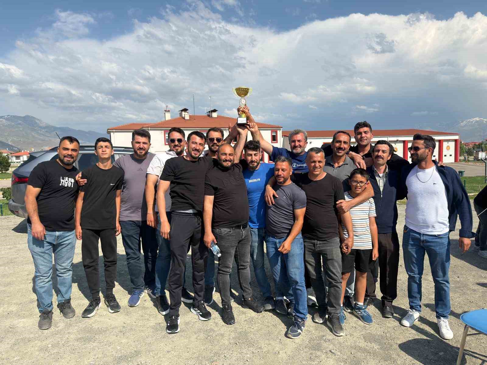 ERZİNCAN ATLI SPOR KULÜBÜ ÇEYREK FİNALE YÜKSELDİ