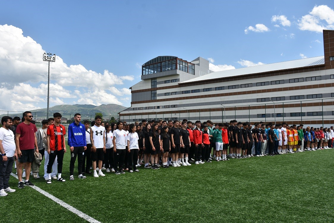 SOKAKLAR BİZİM FUTBOL TURNUVASI BAŞLADI