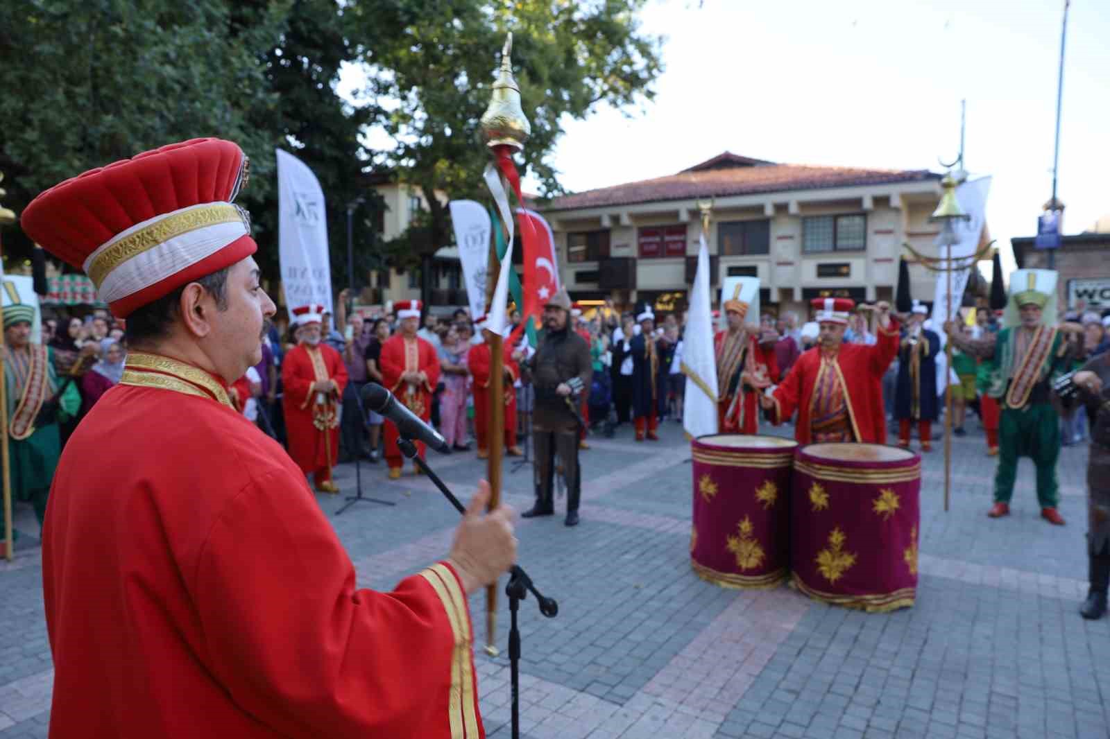 MEHTER SESLERİ BU KEZ GAZİ ORHAN PARKI’NDA YÜKSELDİ