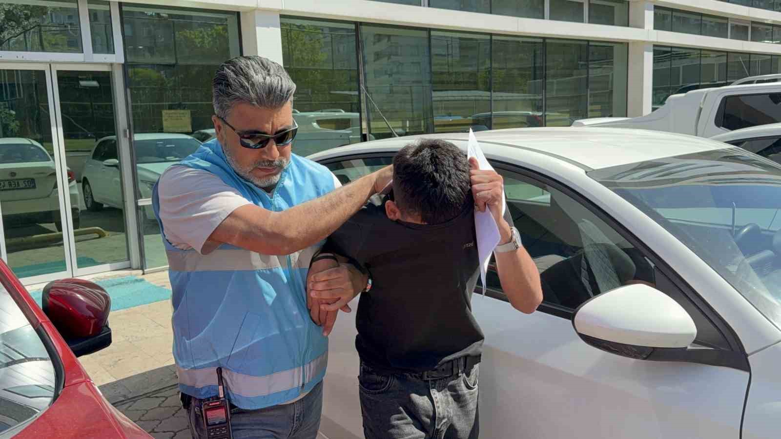 KONSERDEKİ BIÇAKLI SALDIRIDA YENİ GELİŞME: SUÇUNU İTİRAF EDEN ÇOCUK TUTUKLANDI