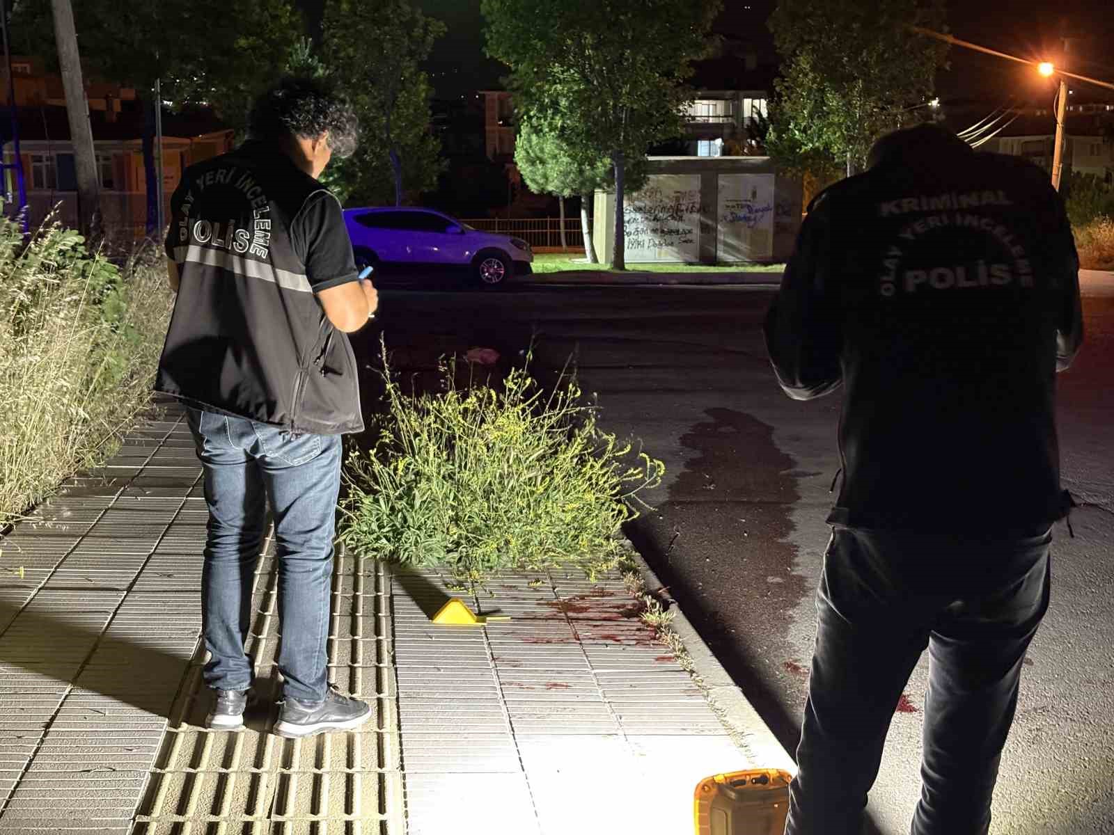 ÇORUM’DA BIÇAKLI KAVGA: 2 YARALI
