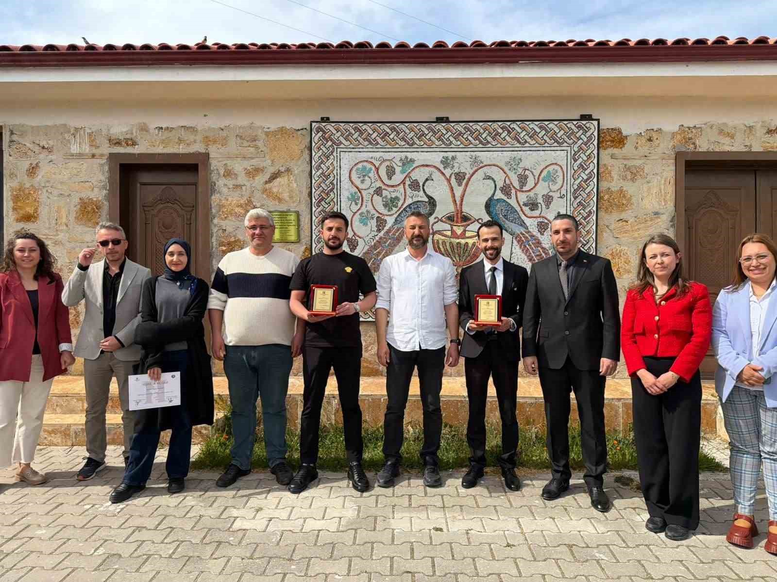 HADRİANOPOLİS’İN LOGOSUNU KBÜ ÖĞRENCİLERİ TASARLADI