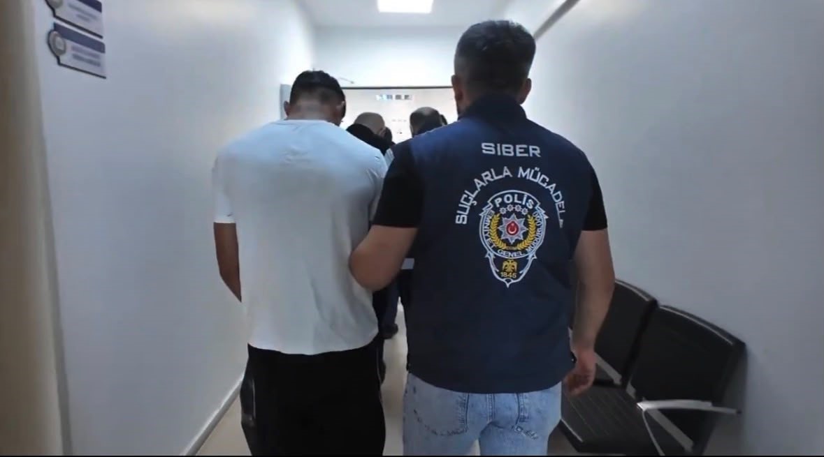 BİNGÖL MERKEZLİ DOLANDIRICILIK OPERASYONUNDA 4 TUTUKLAMA