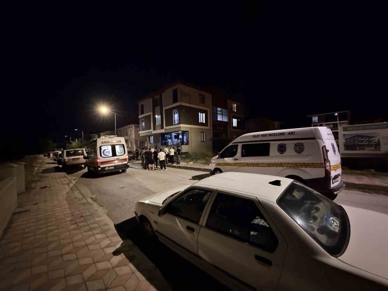 ERZİNCAN’DA ESKİ EŞ DEHŞETİ: 2 KİŞİ POMPALI TÜFEKLE ÖLDÜRÜLDÜ