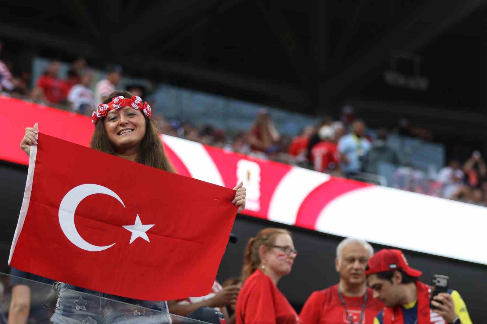 TÜRKİYE - ABD MAÇINI STADYUMDA 70 BİN 492 TARAFTAR TAKİP ETTİ