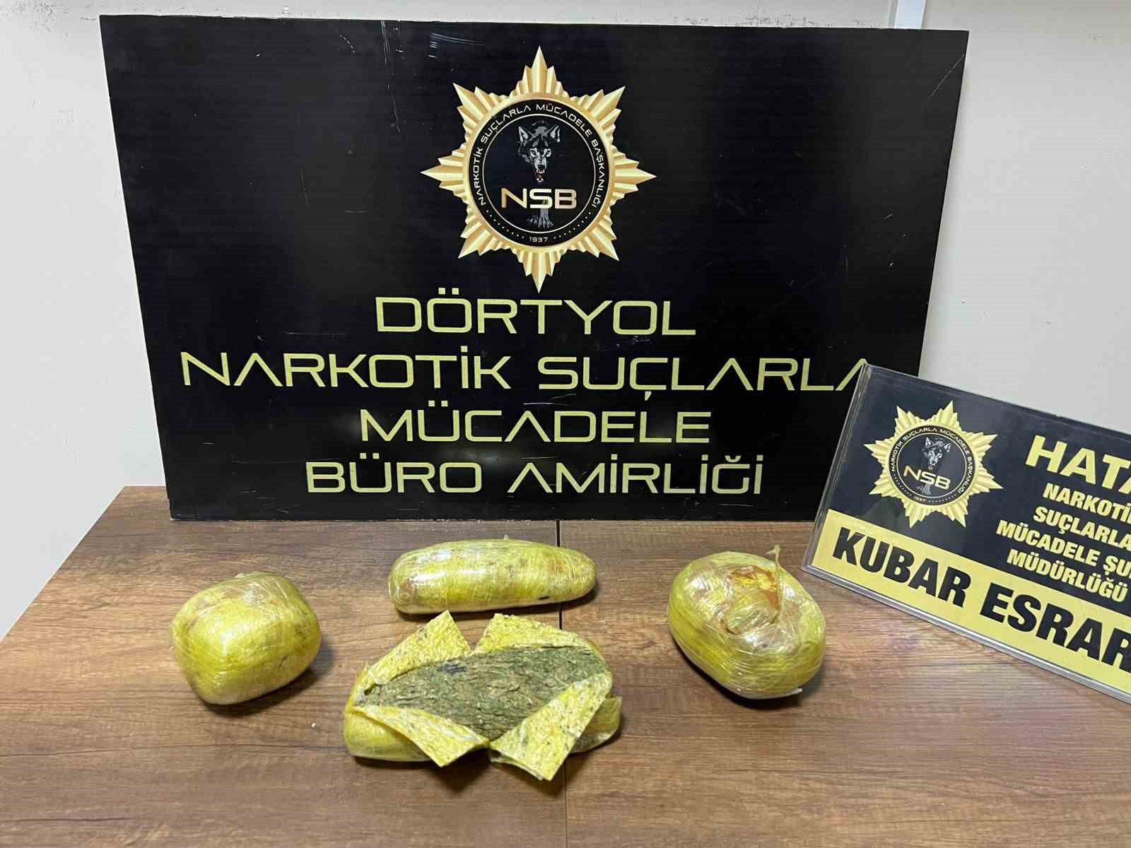 MOTOSİKLETE SAKLANAN KUBAR ESRARI POLİS BULDU