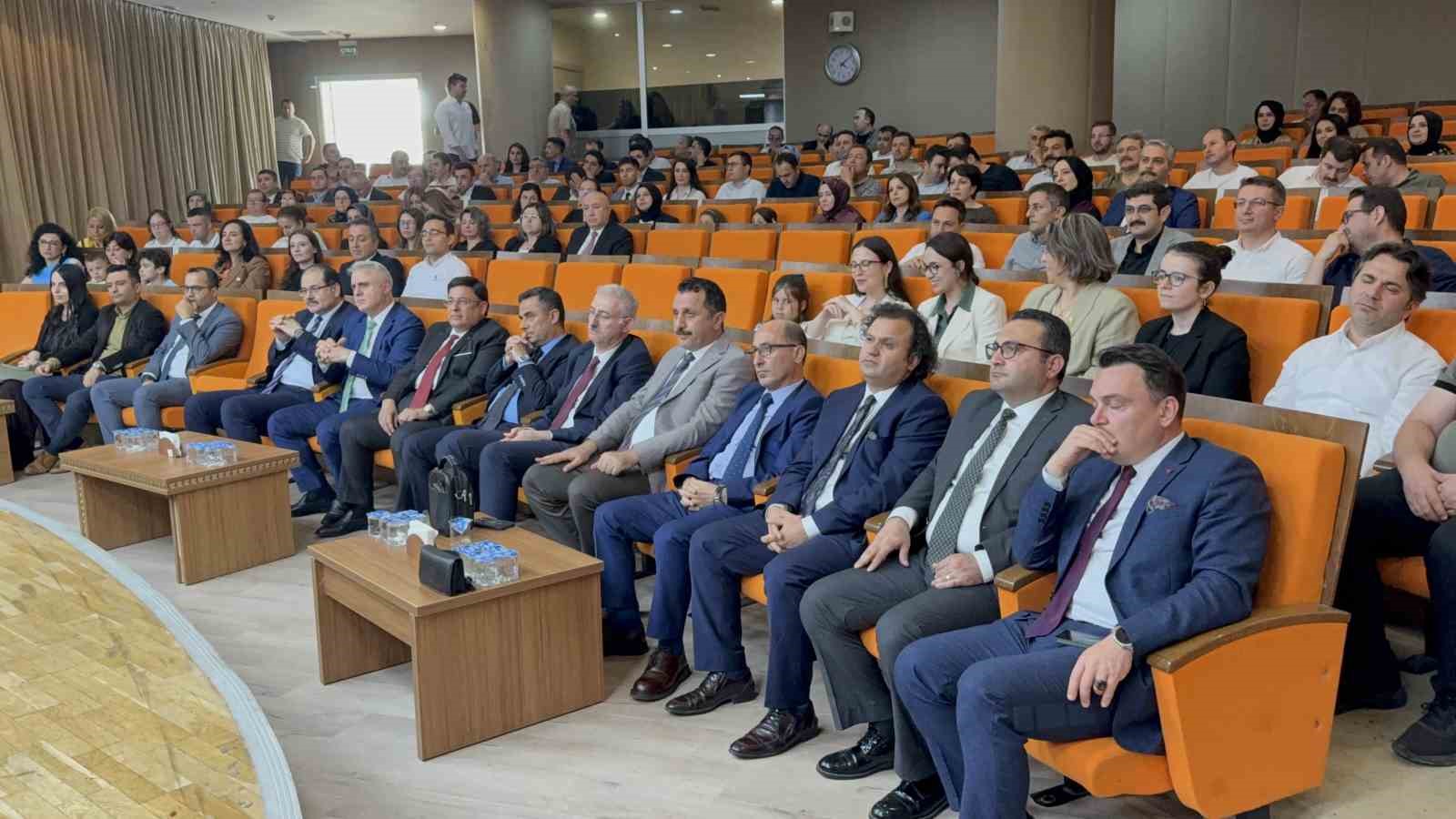BAŞSAVCI KILIÇ VE ADLİYEDEN AYRILAN YARGI MENSUPLARINA VEDA TÖRENİ