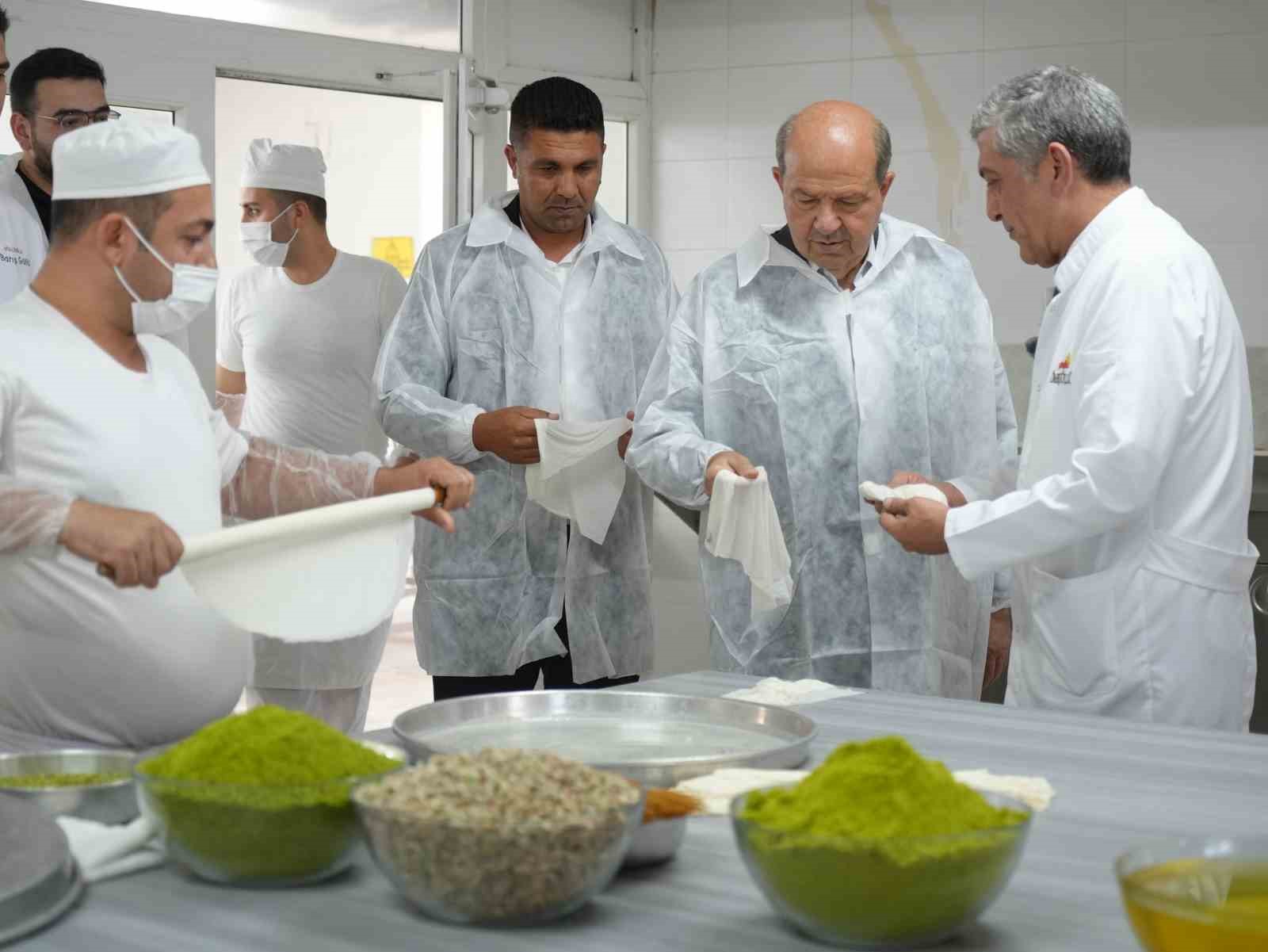 ESKİ KKTC CUMHURBAŞKANI TATAR: "ESAS BAKLAVA GAZİANTEP’İNDİR, TESCİLLİDİR VE KOPYASI DA MÜMKÜN DEĞİLDİR"