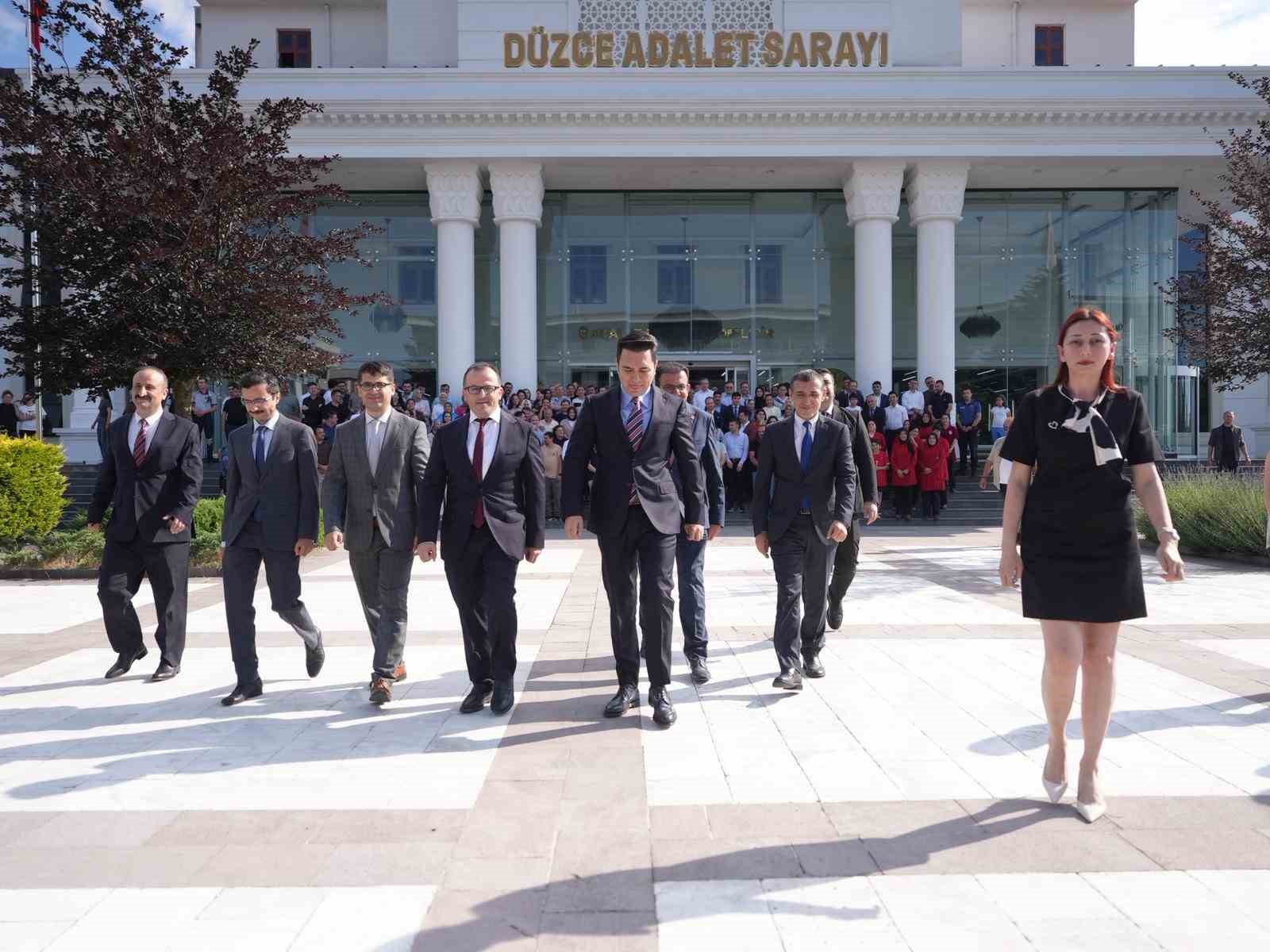 BAŞSAVCI YASİN EMRE MERSİN’E UĞURLANDI