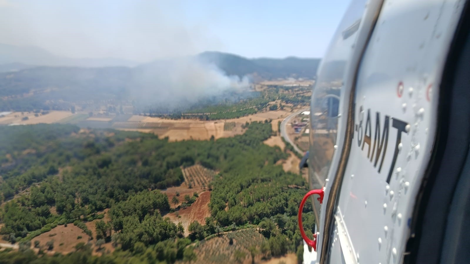 SEYDİKEMER’DE ORMAN YANGINI