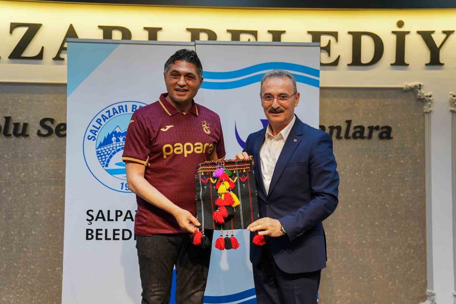 ALİAĞA’DAN KARDEŞ ŞEHİR ŞALPAZARI’NA İLK RESMİ ZİYARET