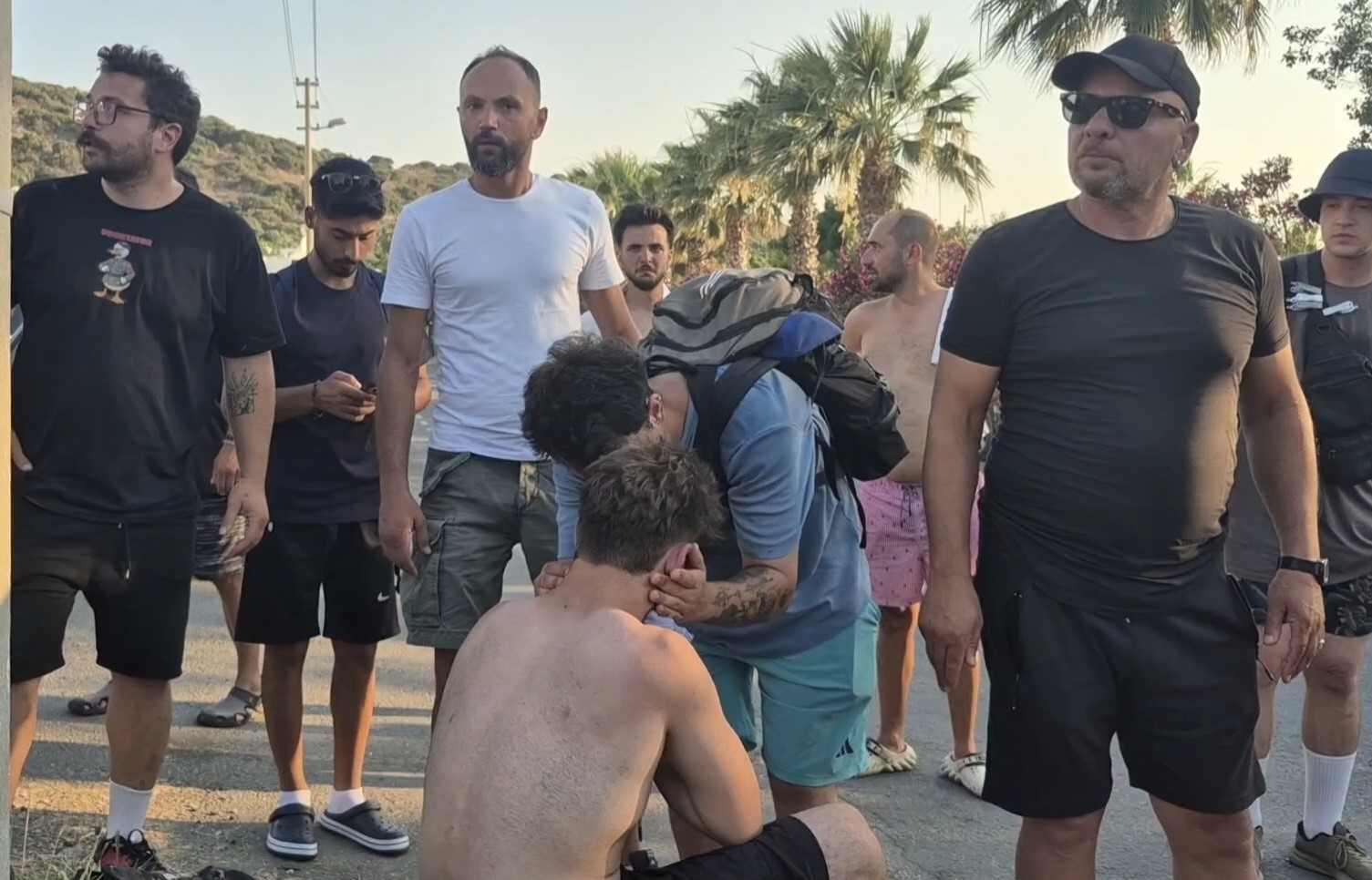 BODRUM’DA MARKET ÇALIŞANLARI İLE DİZİ SETİ GÖREVLİLERİ KAVGA ETTİ: 1 YARALI, 6 GÖZALTI