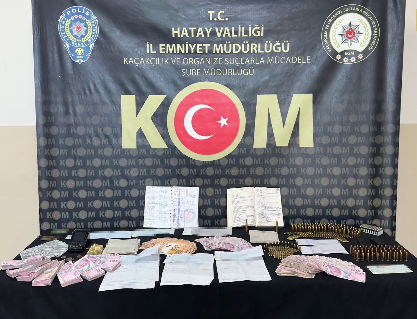 FAİZLE PARA VEREREK KUMAR BAĞIMLILARINI BORÇ BATAĞINA DÜŞÜREN TEFECİLERE OPERASYON