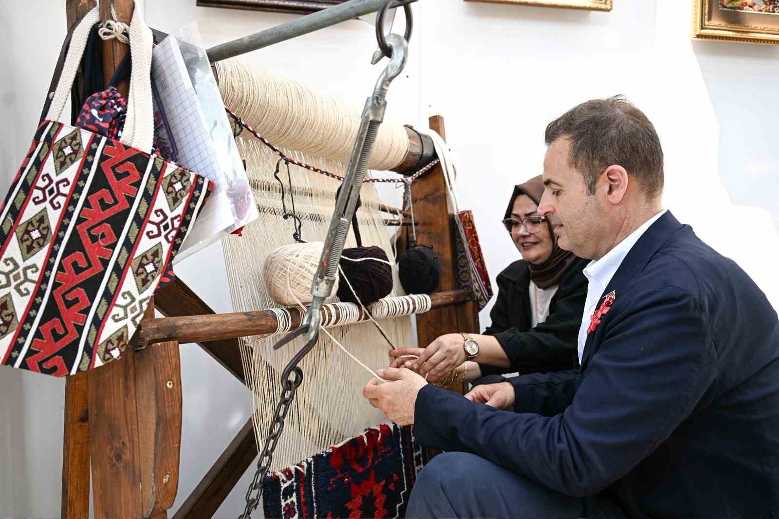BAŞKAN AKIN: "BALMEK KURSLARI BELDELERE VE KIRSALA YAYILACAK"