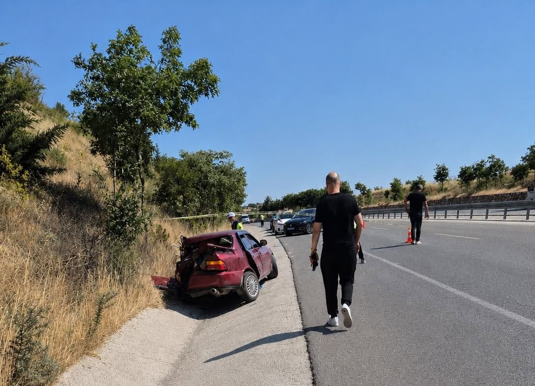BALIKESİR’DE FECİ KAZADA SÜRÜCÜ HAYATINI KAYBETTİ