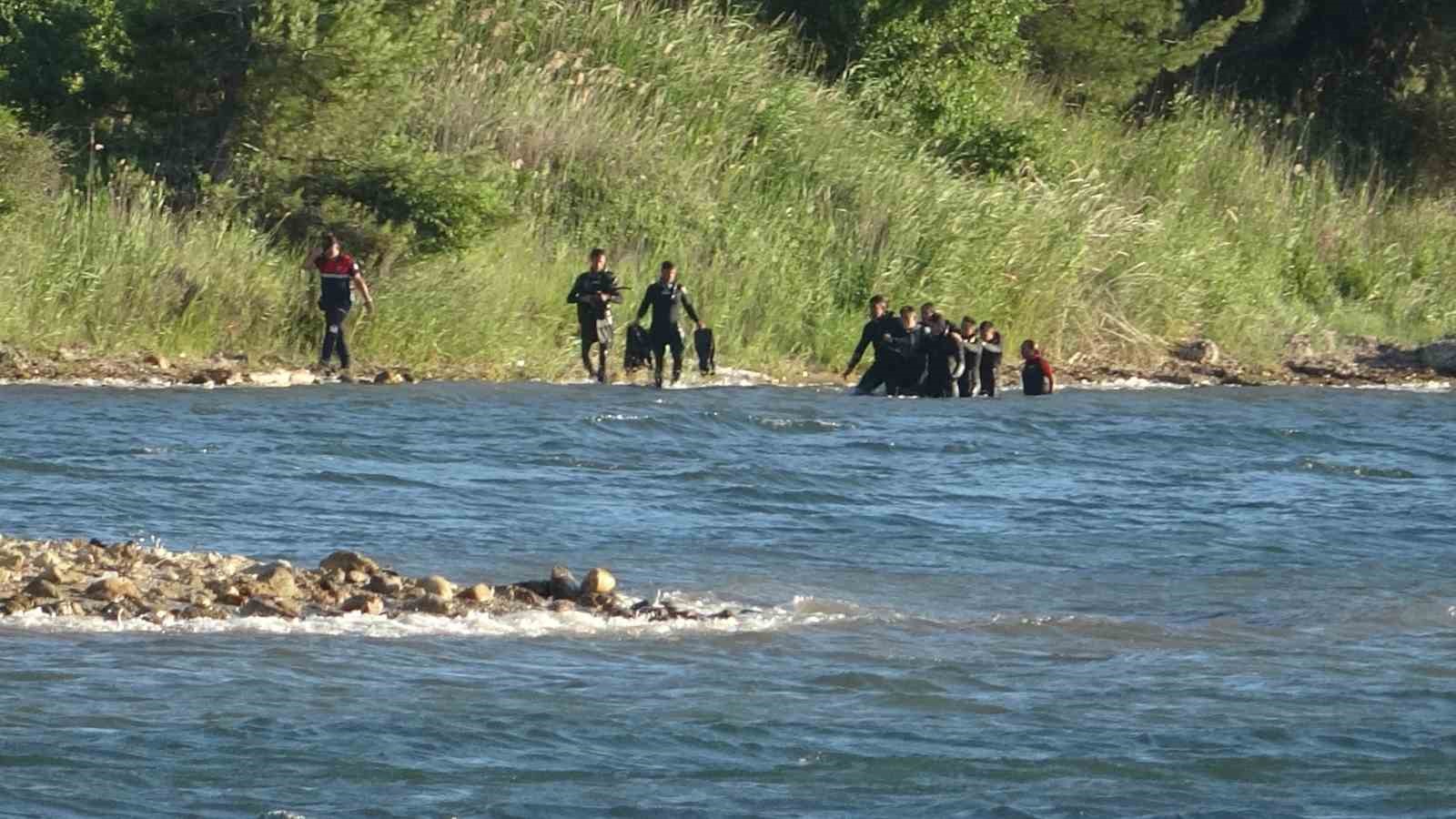 ÇANAKKALE’DE DENİZDE KAYBOLAN 14 YAŞINDAKİ KIZIN CANSIZ BEDENİNE ULAŞILDI