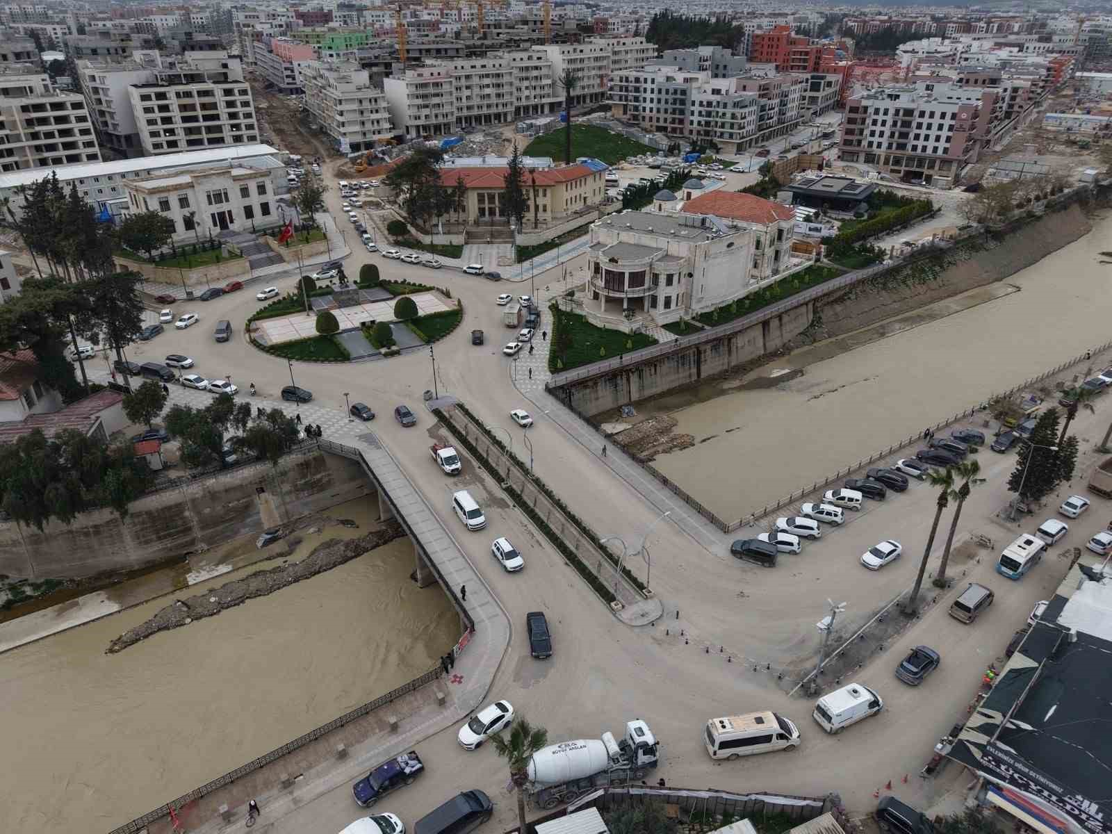 ANTAKYA’DA ATA KÖPRÜSÜ 1 TEMMUZ’DA YIKILIYOR