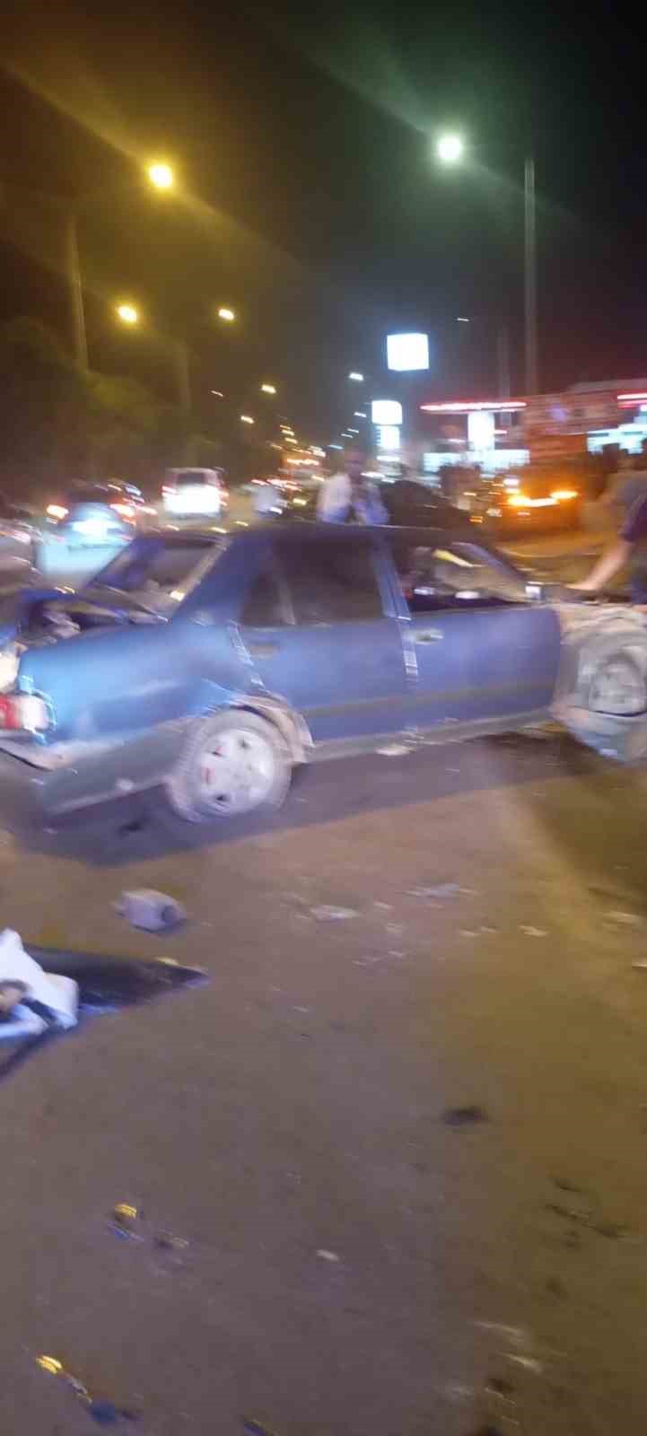 MUŞ’TA KONTROLDEN ÇIKAN OTOMOBİL DEHŞET SAÇTI: 1’İ AĞIR 3 YARALI