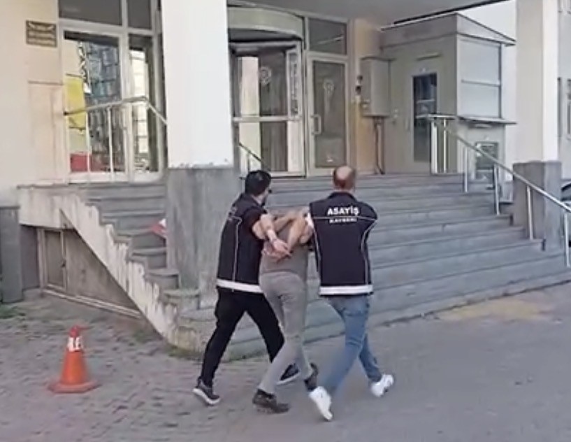 KAYSERİ’DE 2 FARKLI SUÇTAN 14 YIL KESİNLEŞMİŞ HAPİS CEZASI BULUNAN ŞAHIS YAKALANDI