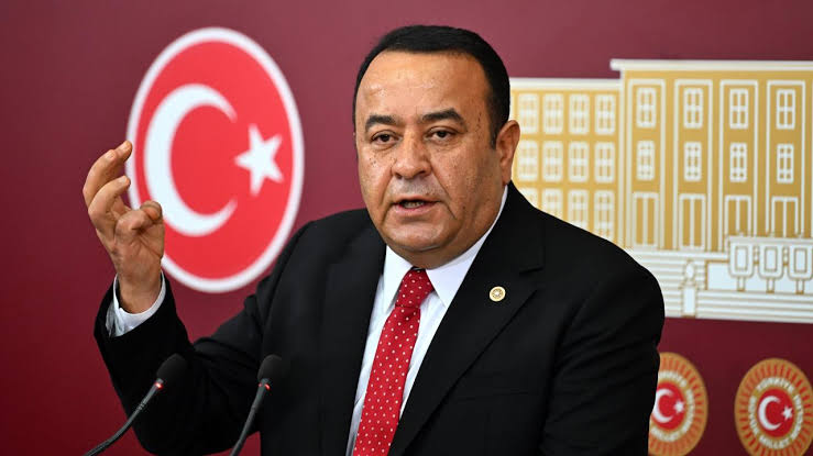 ANKARA MİLLETVEKİLİ HEMŞEHRİMİZ ADNAN BEKER CHP’DEN İSTİFA ETTİ