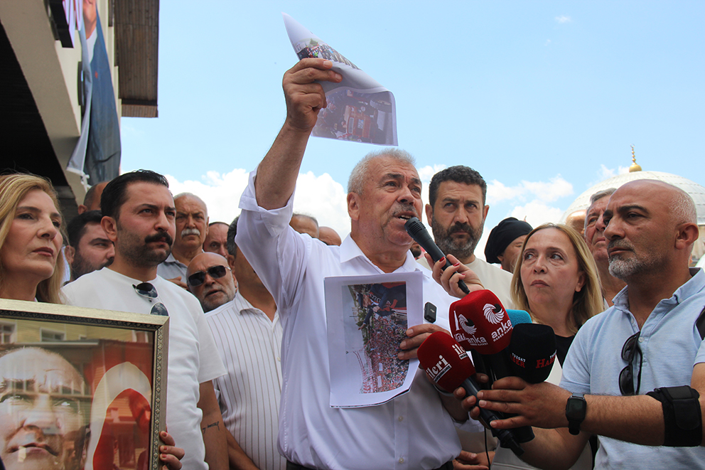 KILIÇDAROĞLU, CHP YOZGAT İL VE MERKEZ İLÇE TEŞKİLATLARINI DA FESHETTİ
