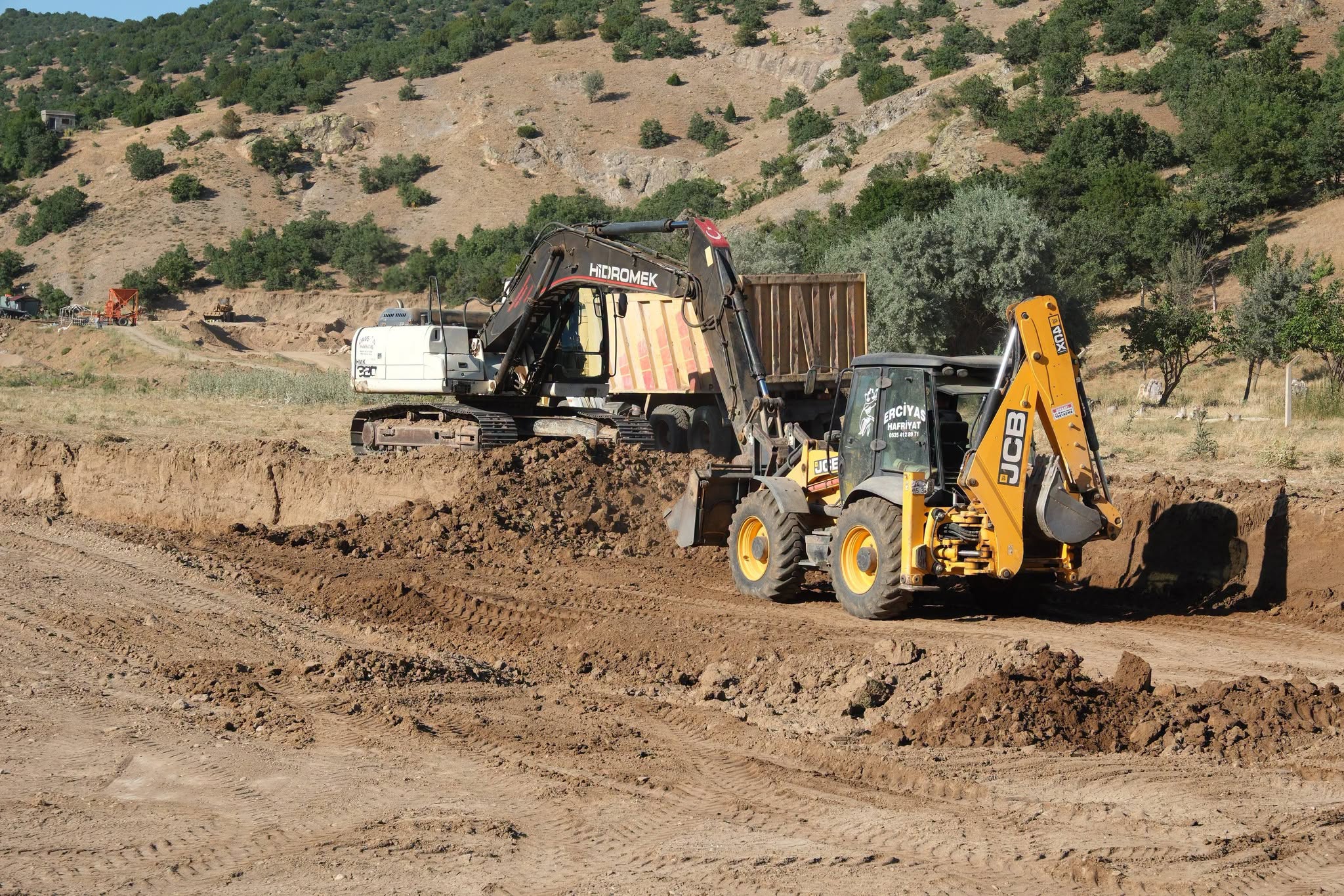 YOZGATIN SARAYKENT İLÇESİNDE JEOTERMAL TOPRAKSIZ TARIM SERASI KURULACAK