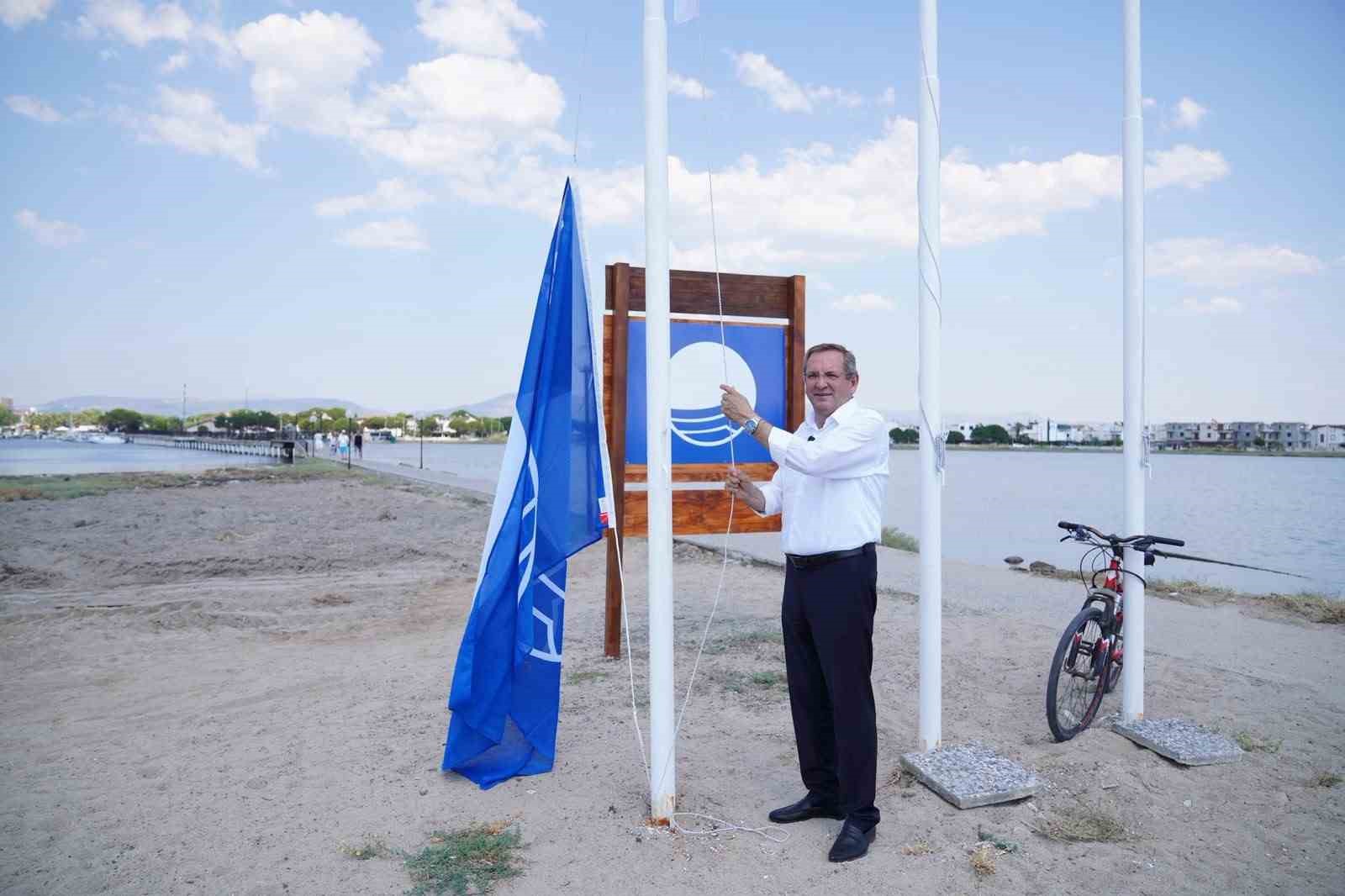AYVALIK’TA YENİ KUM ADASI PLAJI HİZMETE AÇILDI