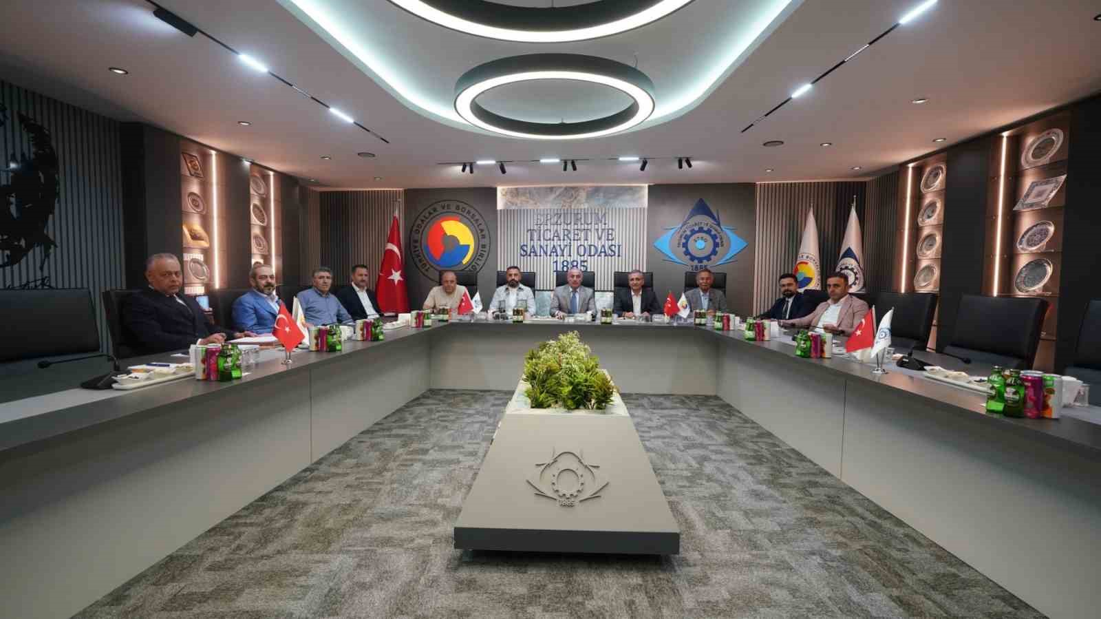 ETSO YÖNETİMİ YOĞUN GÜNDEMLE TOPLANDI
