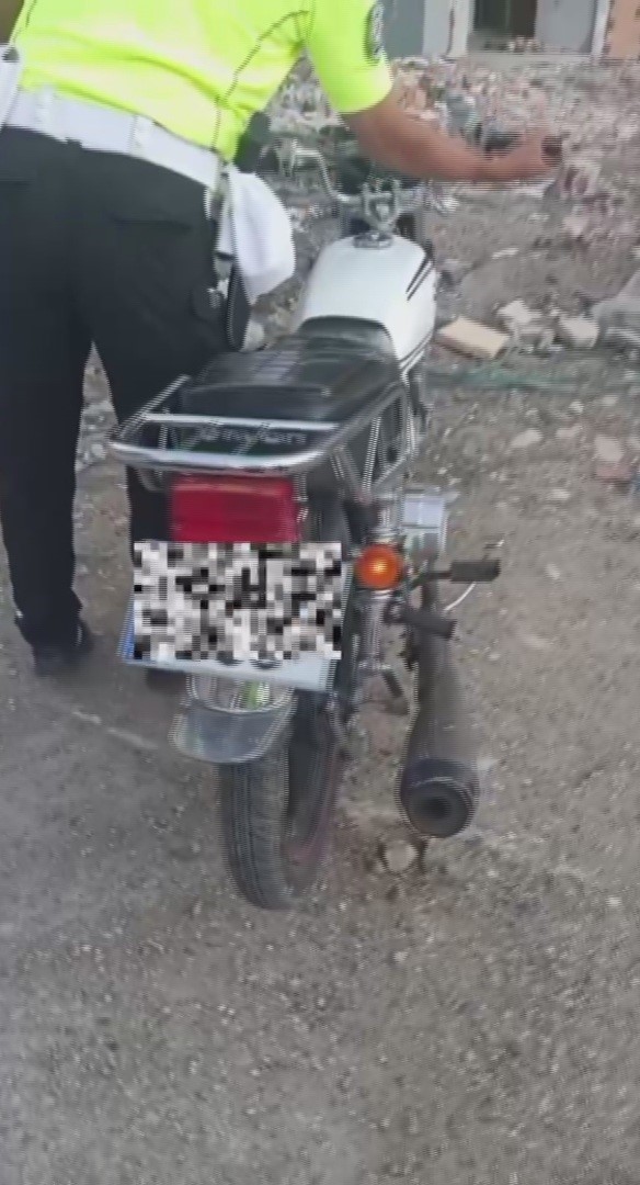 ABARTI EGZOZ KULLANAN 9 MOTOSİKLETLİYE 1 MİLYON 350 BİN TL CEZA