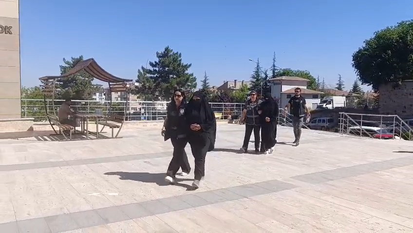 SAHTE GELİN DÜĞÜN HAZIRLIĞINI VURGUNA ÇEVİRDİ