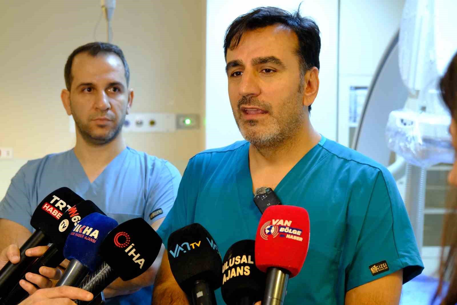 VANLILARA ’OTLU PEYNİR’ VE ’TUZLU BALIK’ UYARISI