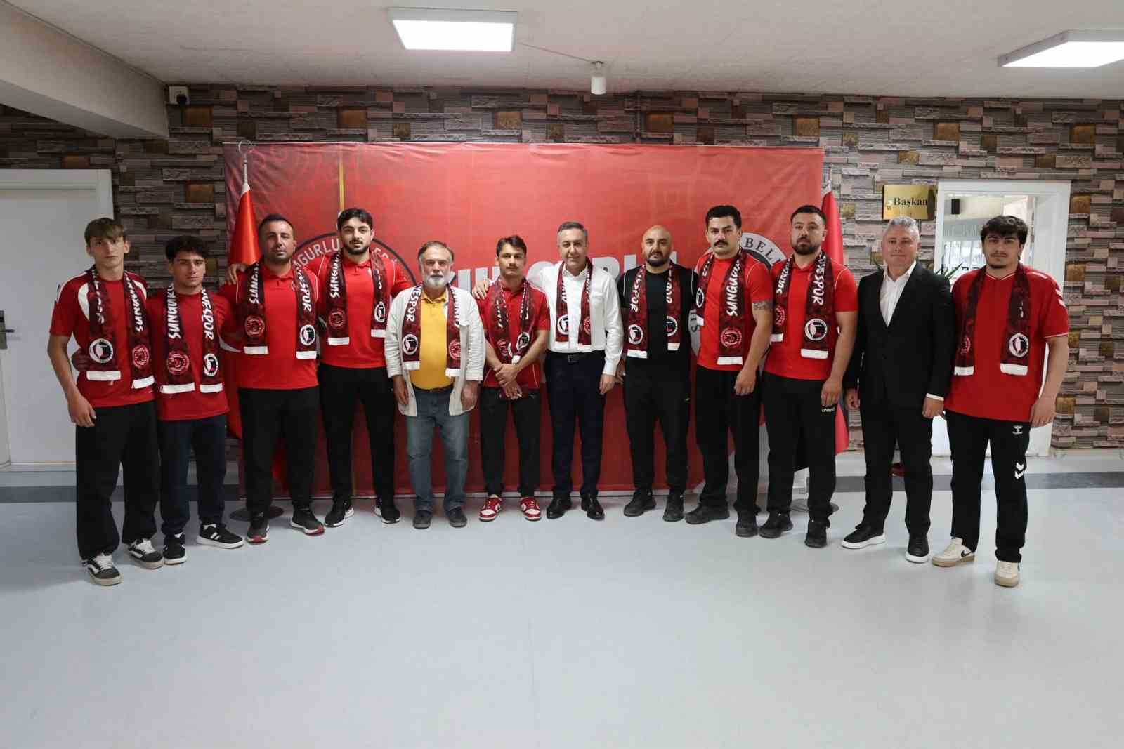 SUNGURLU BELEDİYESPOR, MİLLİ GÜREŞÇİLERİ TEK ÇATI ALTINDA TOPLADI
