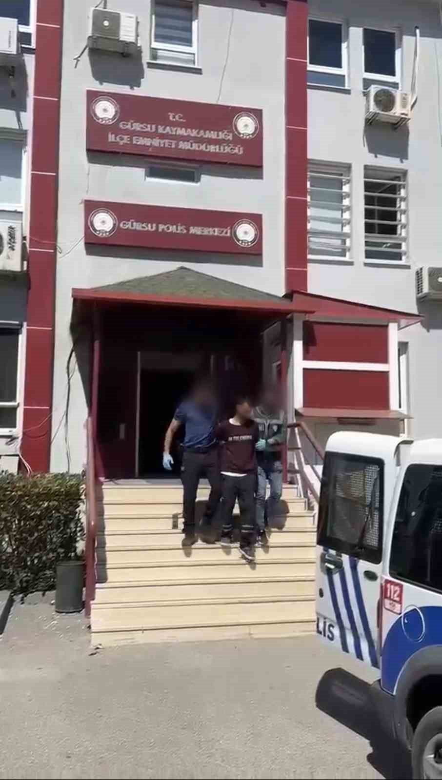 BURSA’DA 5 AYRI HIRSIZLIK OLAYININ ŞÜPHELİSİ YAKALANDI