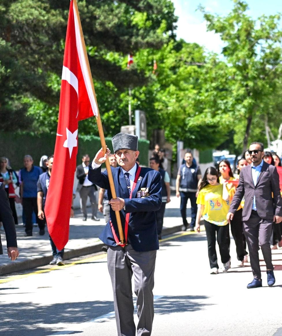 MESCİ: ’’ATATÜRK, ANADOLU TOPRAKLARINDA BİR UMUT MEŞALESİ YAKMIŞTIR’’