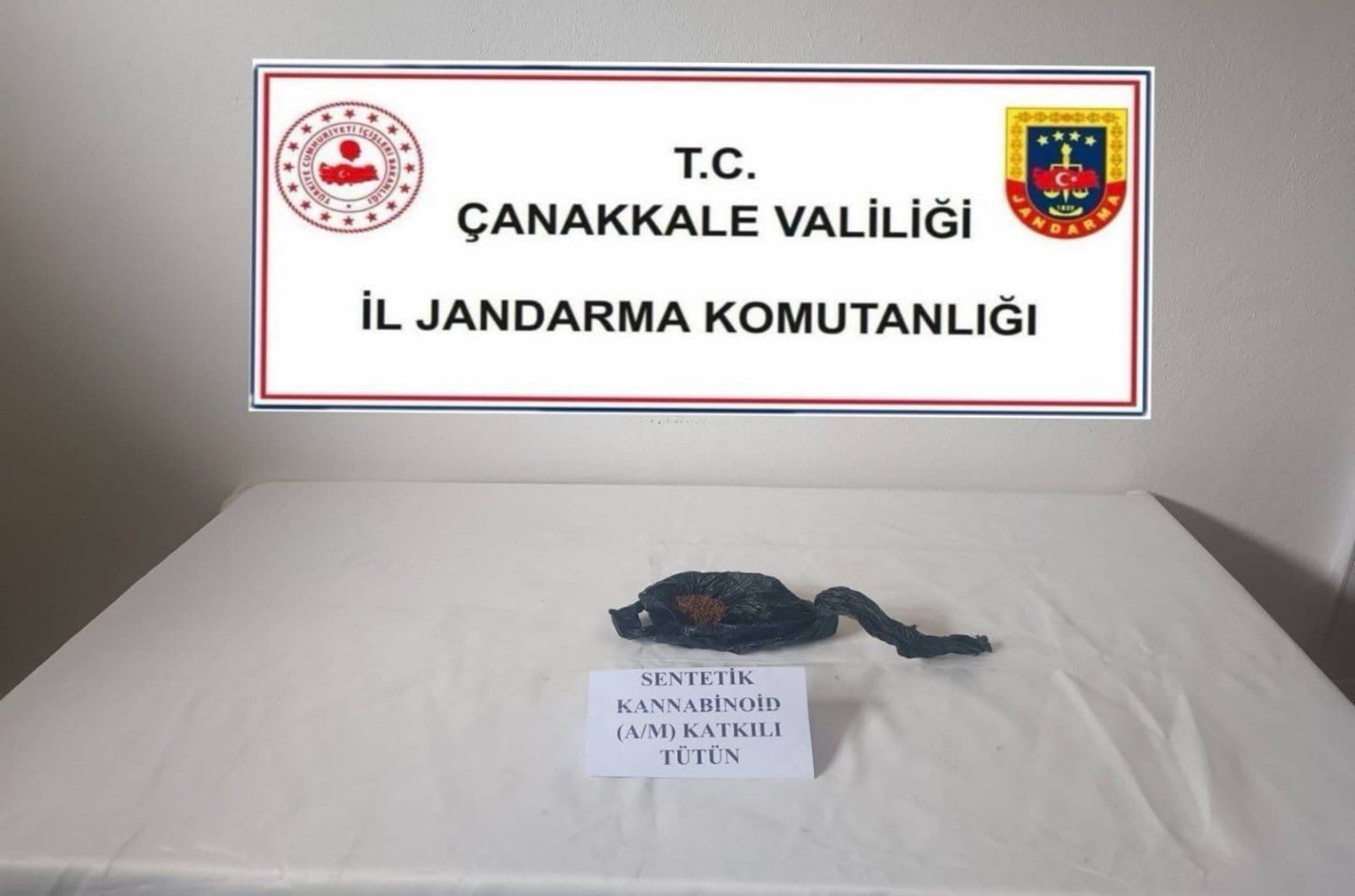 ÇANAKKALE VE 5 İLÇEDE UYUŞTURUCU OPERASYONLARINDA 15 GÖZALTI