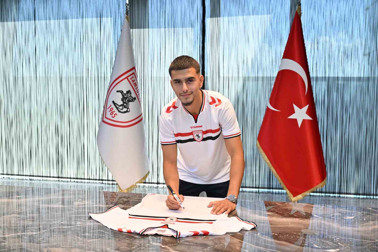 SAMSUNSPOR, SAMED ONUR’U TRANSFER ETTİ