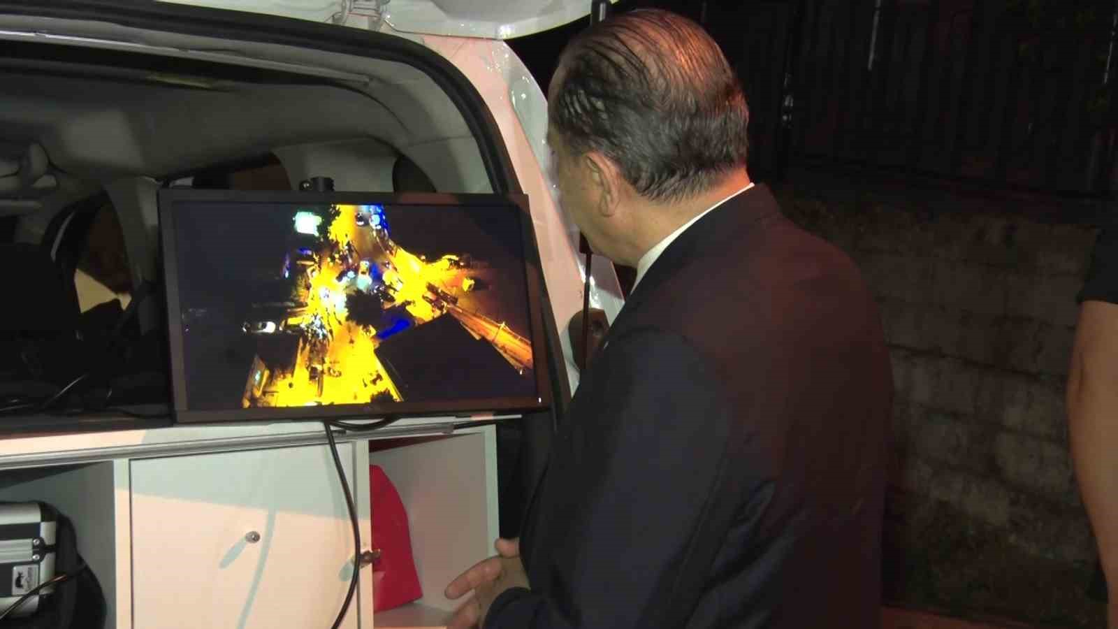 İSTANBUL EMNİYET MÜDÜRÜ YILDIZ, ŞİŞLİ’DEKİ NARKOTİK VE ASAYİŞ DENETİMİNE KATILDI