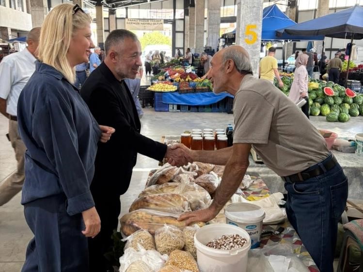 BAŞKAN YILDIRIM, GÖLPAZARI’NDA VATANDAŞLAR İLE BULUŞTU