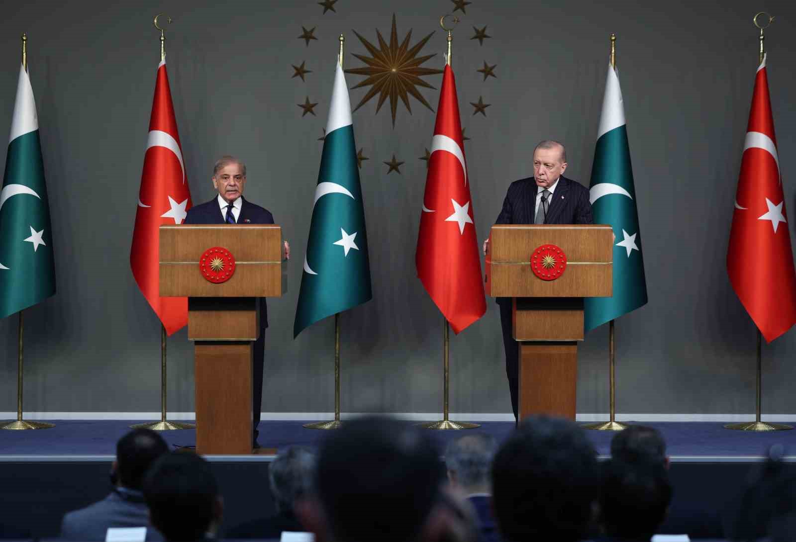 CUMHURBAŞKANI ERDOĞAN: "İSRAİL İŞGAL GÜÇLERİ, GAZZE’DEKİ MAZLUMLARA YÖNELİK HUKUK VE İNSANLIK DIŞI SALDIRILARINA DEVAM EDİYOR"
