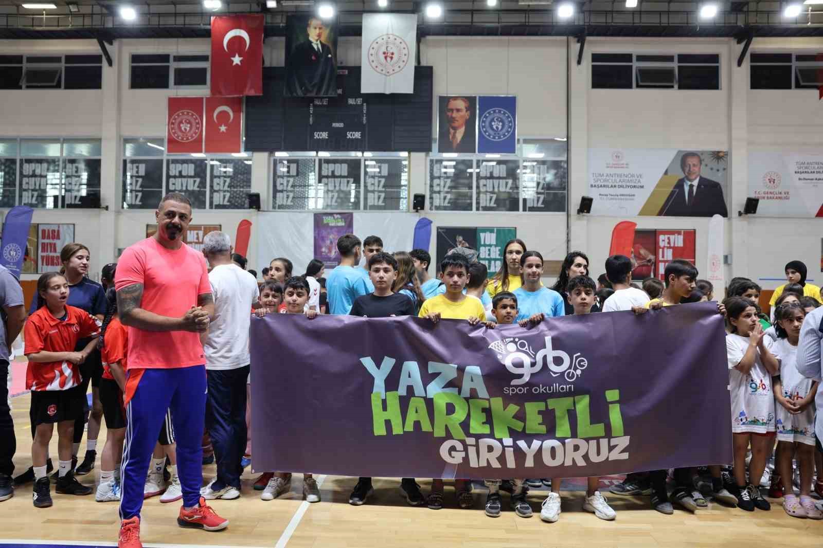 IĞDIR’DA YAZ SPOR OKULLARI COŞKUYLA BAŞLADI