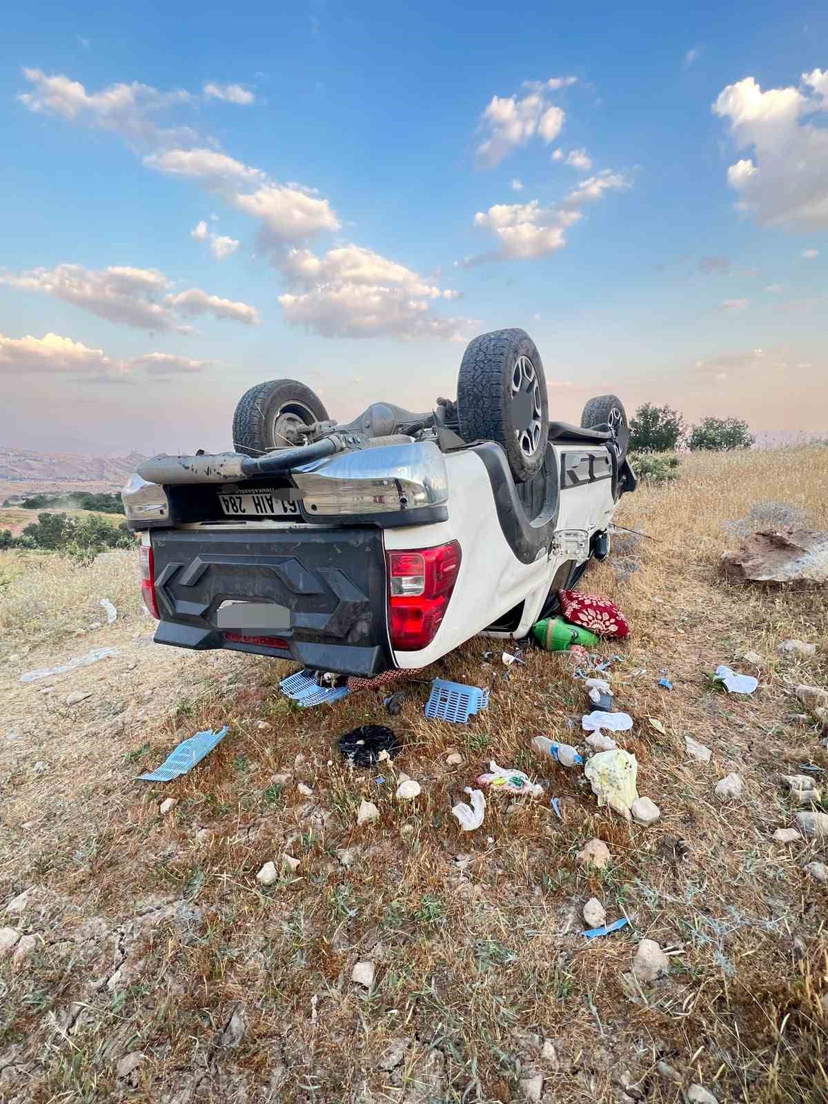 CUDİ DAĞI DÖNÜŞÜNDE DÖRT AYRI TRAFİK KAZASI: 1 ÖLÜ, 8 YARALI