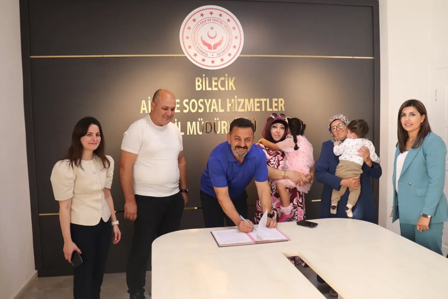 BİLECİK’TE KORUYUCU AİLE SÖZLEŞMESİ İMZALANDI