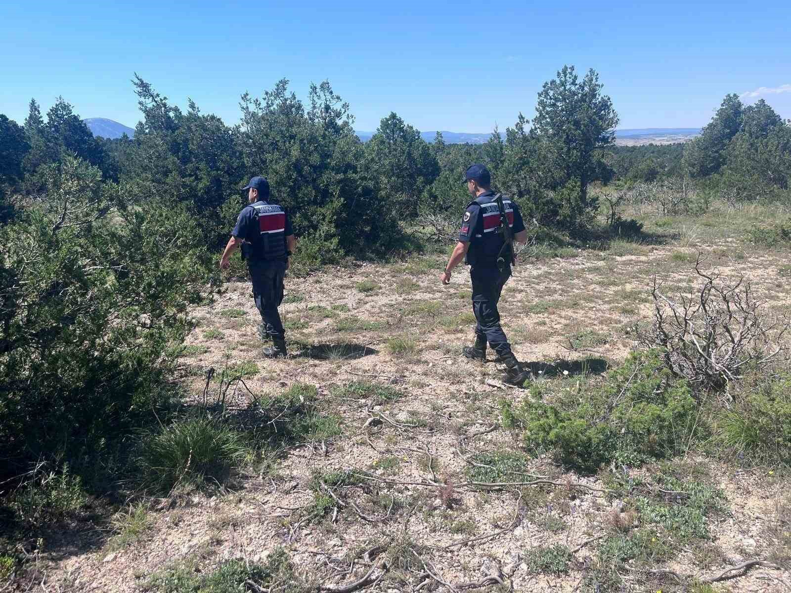 KÜTAHYA’DA ORMAN YANGINLARINA KARŞI JANDARMA TEYAKKUZA GEÇTİ